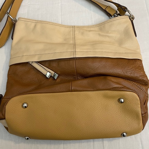 Tignanello Tan and Brown Shoulder bag - Picture 4 of 10